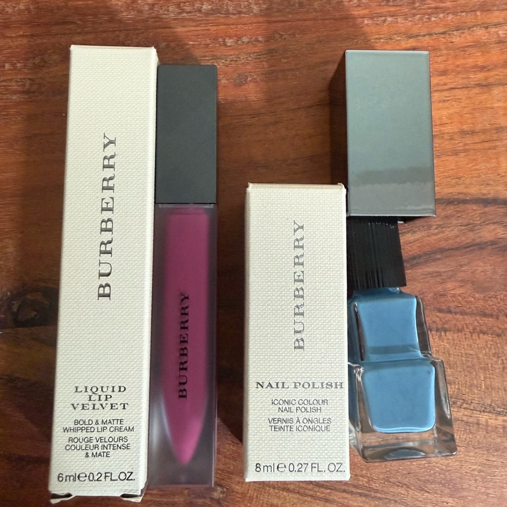 Burberry Duo Liquid Lip Velvet Lipstick Rich Plum  & Nail Polish - Classic Teal